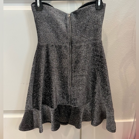 STRAPLESS SPARKLY MINI DRESS - TopShop Never worn before! - Picture 2 of 2